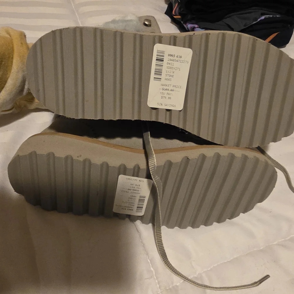 Women's Tan Suede Boots
